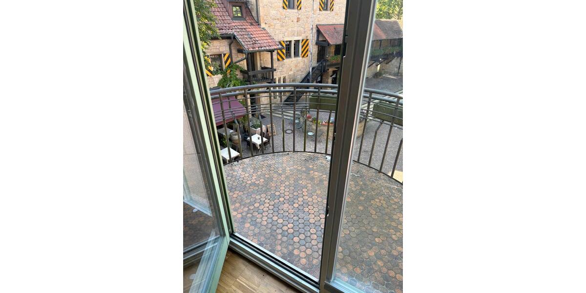 Dachgeschoßwohnung Güglingen - 1 Zimmer, 23 m&sup2;, 385&euro; | Angebot:27556642