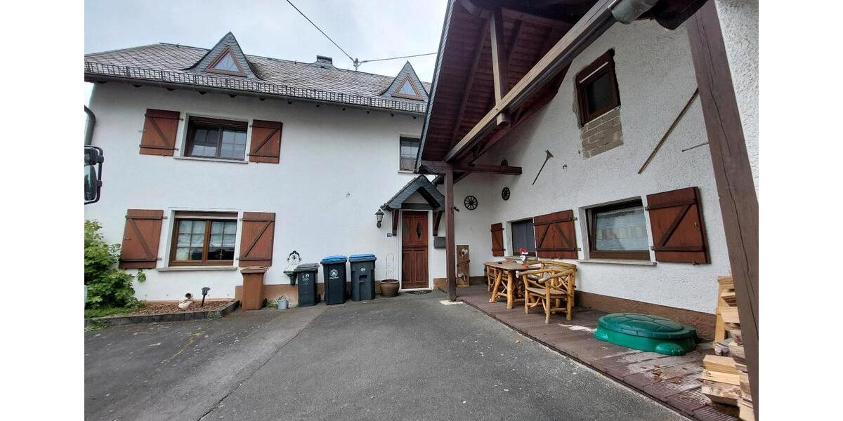 Einfamilienhaus Düngenheim - 3 Zimmer, 140 m&sup2;, 900&euro; | Angebot:25149189