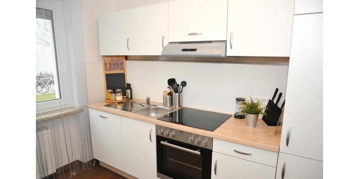 Regenburg-West Ab28€Nacht - WG-Zi(10,16 oder 23 m²) in 3er-WG, vollmöbliert Monteurzimmer 1 zimmer