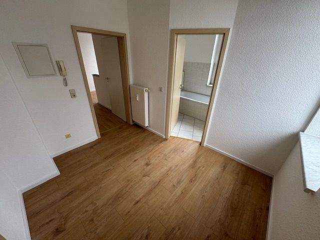 Etagenwohnung Oschatz - 2 Zimmer, 40 m&sup2;, 260&euro; | Angebot:24040542