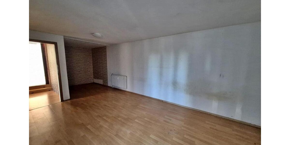 Erdgeschoßwohnung Porta Westfalica - 3 Zimmer, 93 m&sup2;, 720&euro; | Angebot:24726855