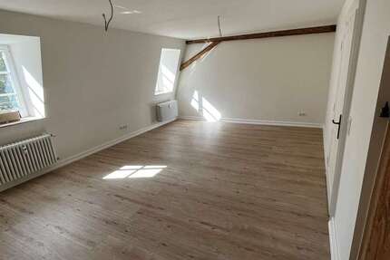 Wohnung Bad Schwalbach - 3 Zimmer, 95 m&sup2;, 900&euro; | Angebot:27069120