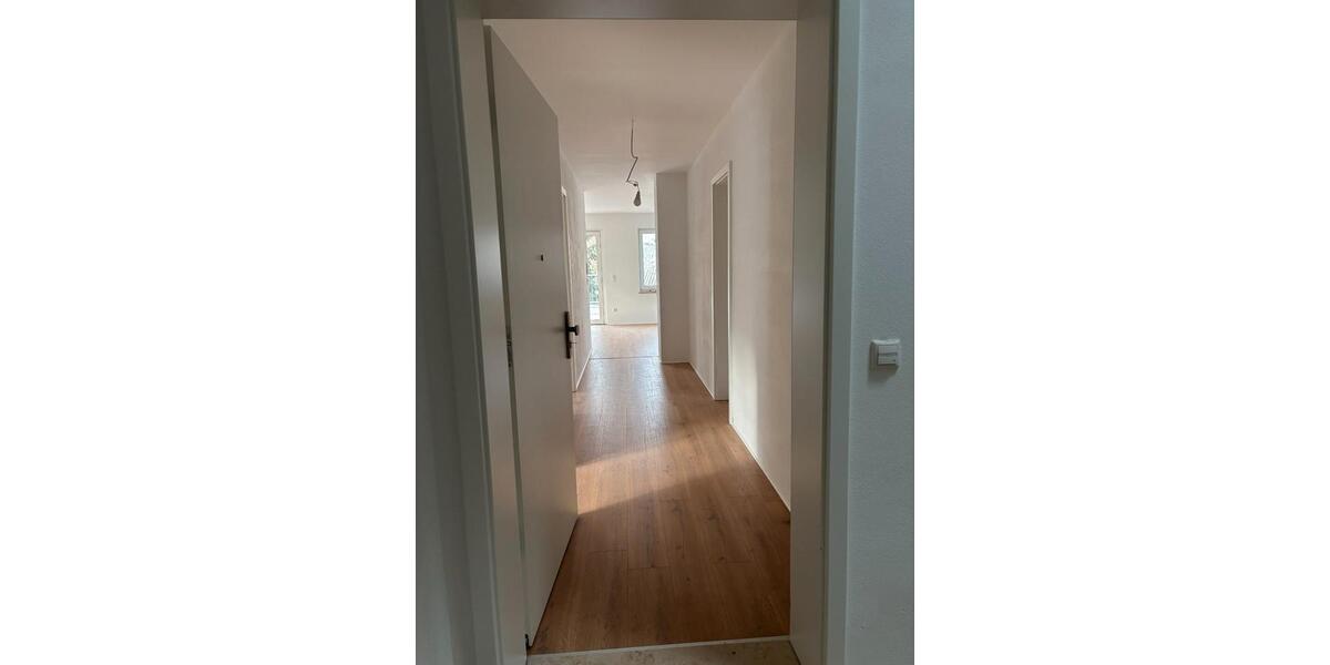 Etagenwohnung Fürth Atzenhof - 3 Zimmer, 98 m&sup2;, 1.552&euro; | Angebot:26337871