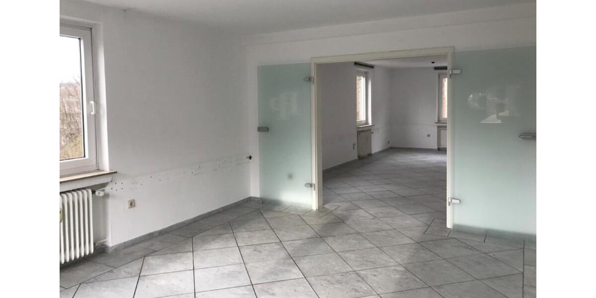 Etagenwohnung Siegen Eiserfeld - 3 Zimmer, 96 m&sup2;, 600&euro; | Angebot:25102643