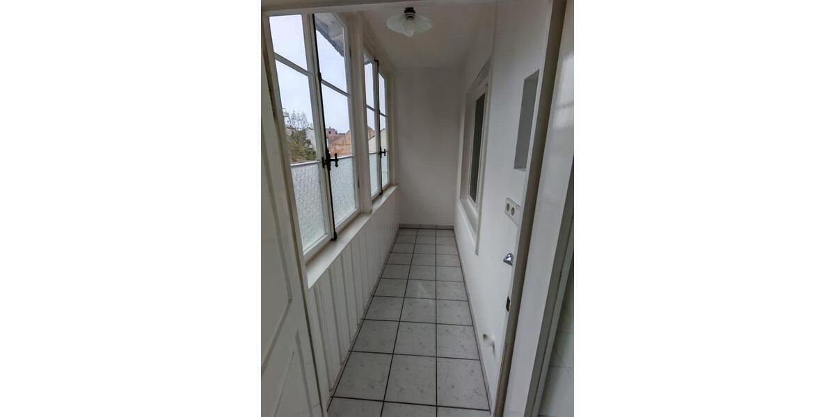 Etagenwohnung Lörrach - 4.5 Zimmer, 105 m&sup2;, 1.350&euro; | Angebot:26565147