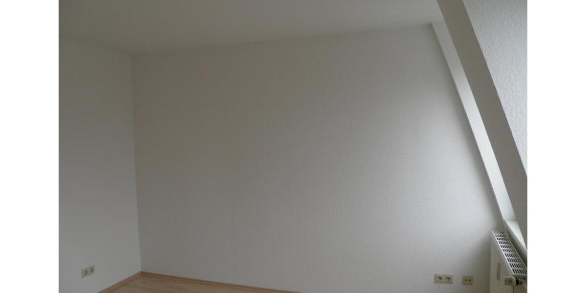 Dachgeschoßwohnung Zschopau - 2 Zimmer, 52 m&sup2;, 335&euro; | Angebot:24946762