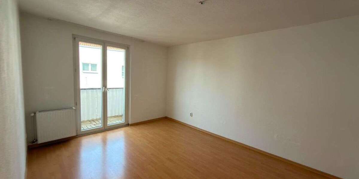 Etagenwohnung Hannover Mitte - 3 Zimmer, 67 m&sup2;, 725&euro; | Angebot:27070192