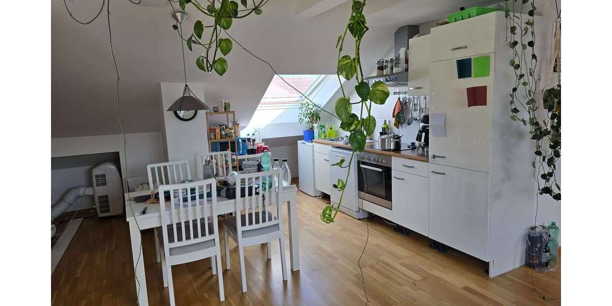 Etagenwohnung Wernau (Neckar) - 2 Zimmer, 61 m&sup2;, 750&euro; | Angebot:26275931