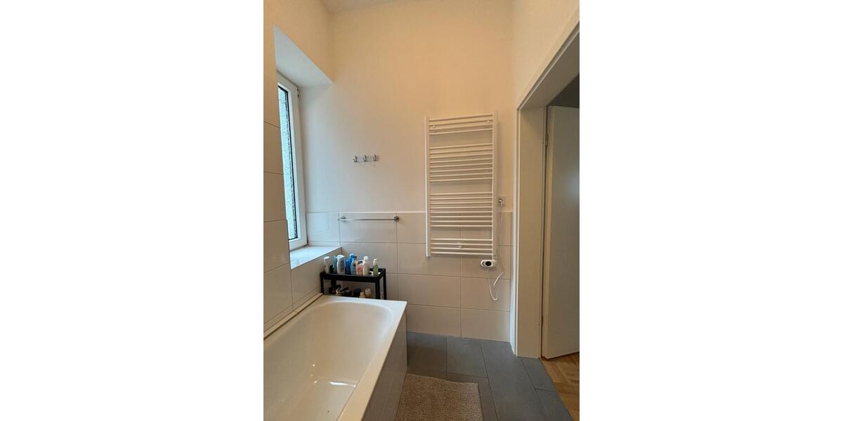 Erdgeschoßwohnung Wiesbaden - 3 Zimmer, 81 m&sup2;, 1.600&euro; | Angebot:24864129