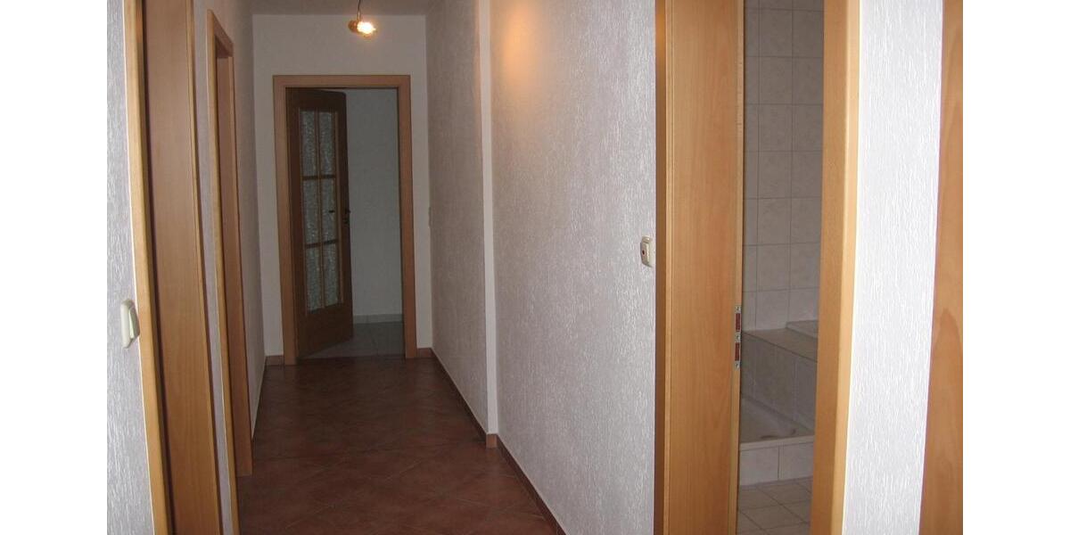 Etagenwohnung Geiselhöring - 2 Zimmer, 65 m&sup2;, 450&euro; | Angebot:25272866