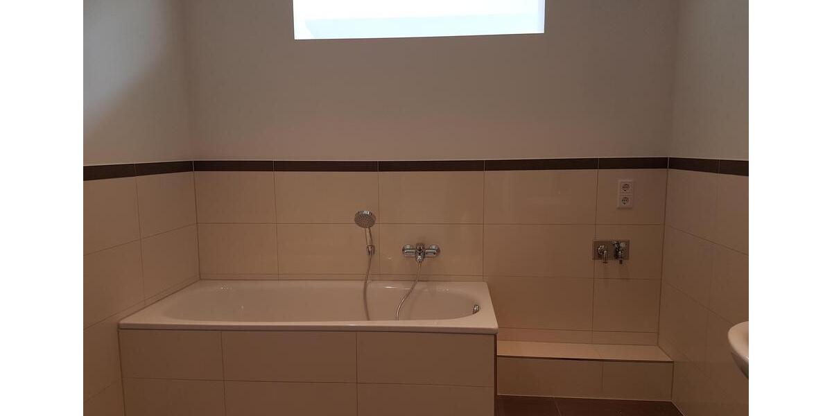 Erdgeschoßwohnung Lauenburg/Elbe Elbe - 3 Zimmer, 92 m&sup2;, 920&euro; | Angebot:26263087