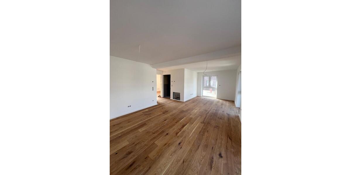 Etagenwohnung Wendlingen am Neckar - 2 Zimmer, 60 m&sup2;, 1.200&euro; | Angebot:24473804
