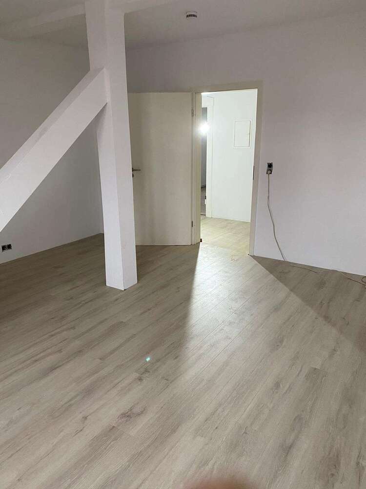 Wohnung zum Mieten in Zuchau 550 € 125 m²