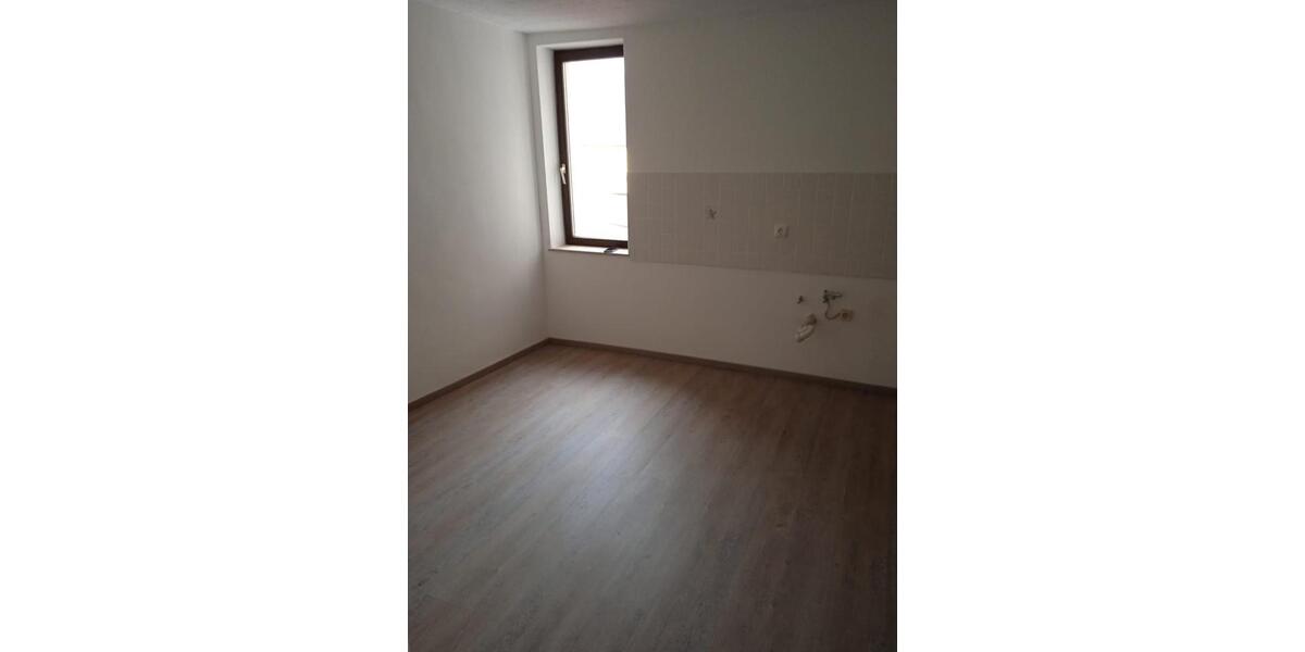 Etagenwohnung Kolitzheim - 3 Zimmer, 80 m&sup2;, 520&euro; | Angebot:25852503