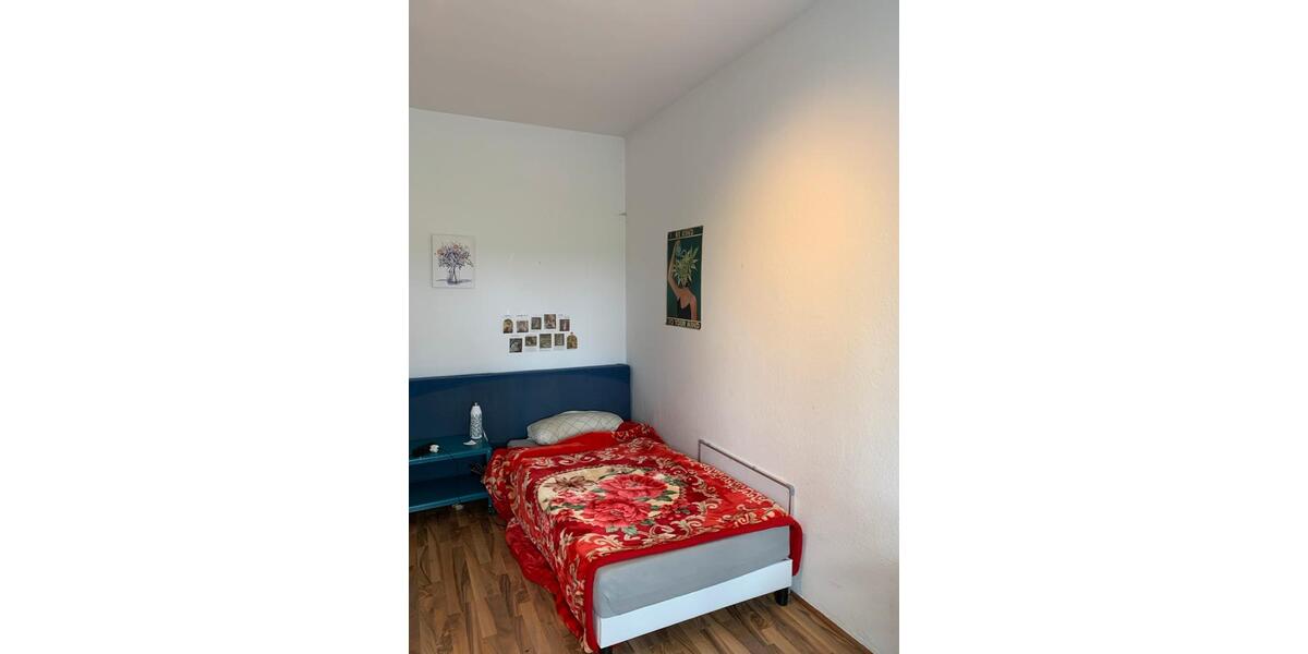Etagenwohnung Greifswald - 3 Zimmer, 18 m&sup2;, 400&euro; | Angebot:26321335