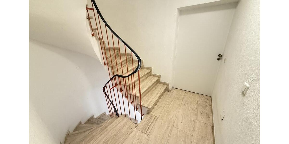 Dachgeschoßwohnung Mühlheim am Main - 4 Zimmer, 108 m&sup2;, 1.080&euro; | Angebot:26480583