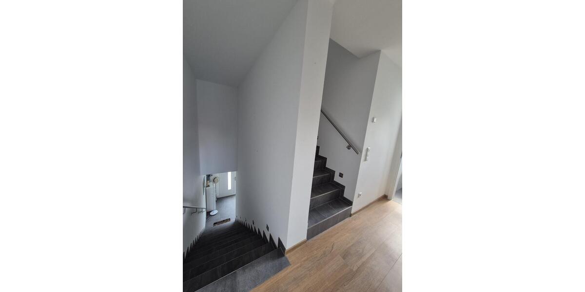 Etagenwohnung Lingen (Ems) Gauerbach - 3 Zimmer, 96 m&sup2;, 1.152&euro; | Angebot:26700246