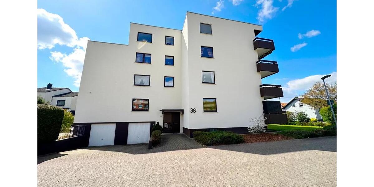 Etagenwohnung Hameln Kernstadt - 2 Zimmer, 73 m&sup2;, 880&euro; | Angebot:25366665
