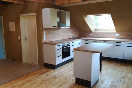 Wohnung Bad Berleburg - 3 Zimmer, 80 m&sup2;, 1.000&euro; | Angebot:27581533