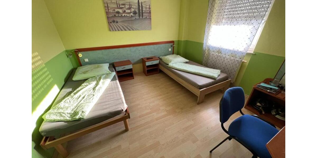 Wohnen auf Zeit Vaterstetten Baldham - 20 Zimmer, 16 m&sup2;, 900&euro; | Angebot:25871215