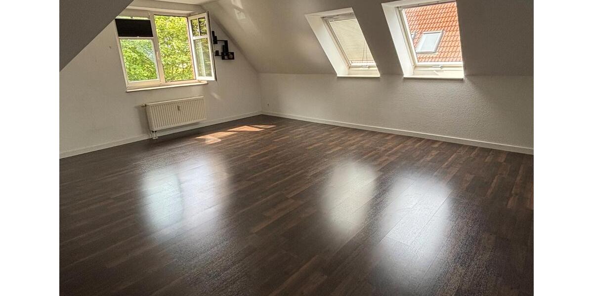 Dachgeschoßwohnung Königs Wusterhausen - 2 Zimmer, 68 m&sup2;, 800&euro; | Angebot:26532355