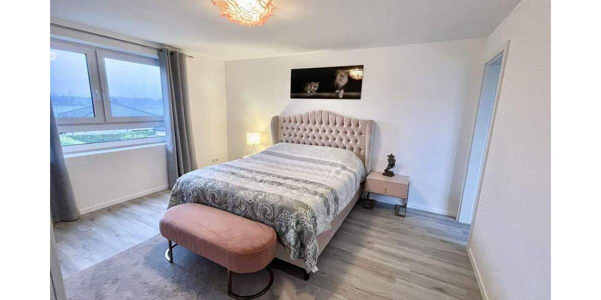 Reihenendhaus Norderstedt Harksheide - 5 Zimmer, 132 m&sup2;, 2.250&euro; | Angebot:24724362