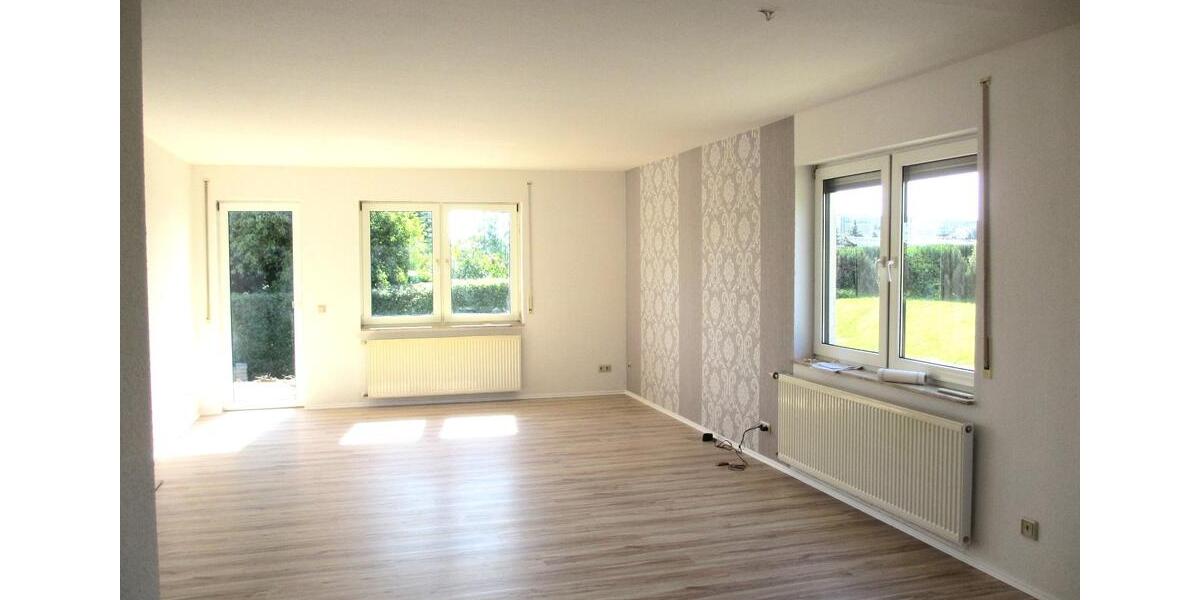 Einfamilienhaus Ahlsdorf - 4 Zimmer, 100 m&sup2;, 850&euro; | Angebot:25616086