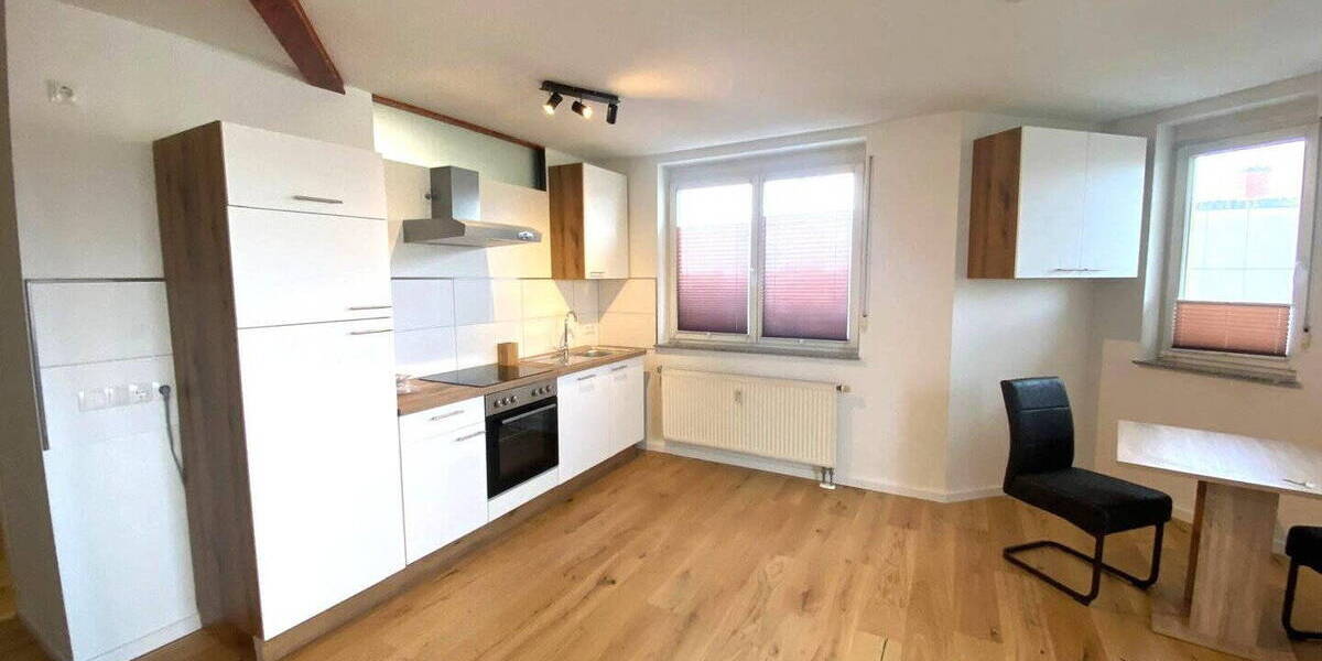 Etagenwohnung Ludwigshafen am Rhein Mundenheim - 2 Zimmer, 70 m&sup2;, 800&euro; | Angebot:26851630