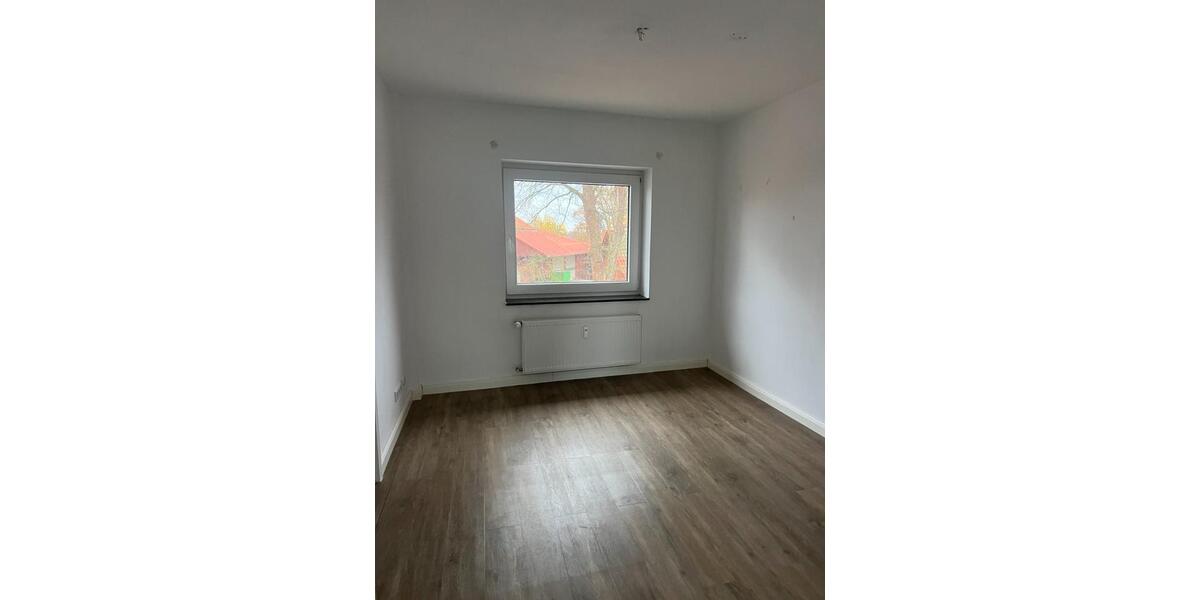 Erdgeschoßwohnung Edemissen - 2 Zimmer, 48 m&sup2;, 470&euro; | Angebot:24415799