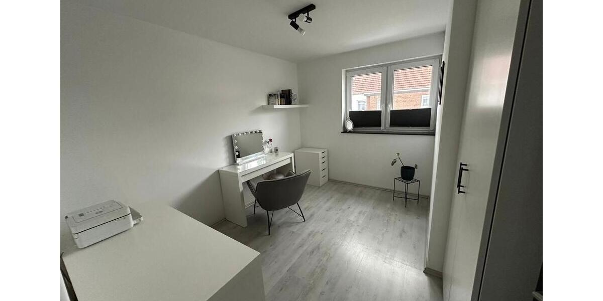 Erdgeschoßwohnung Melle Bruchmühlen - 2 Zimmer, 100 m&sup2;, 1.200&euro; | Angebot:24525482