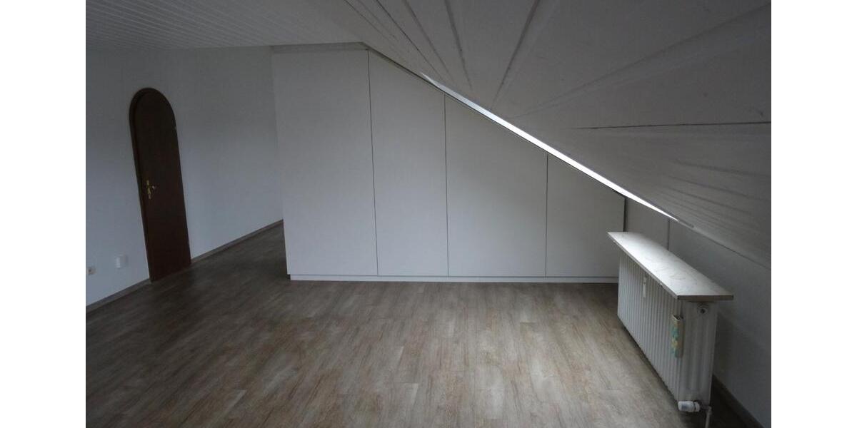 Dachgeschoßwohnung Neuburg an der Donau - 2 Zimmer, 58 m&sup2;, 640&euro; | Angebot:26232119