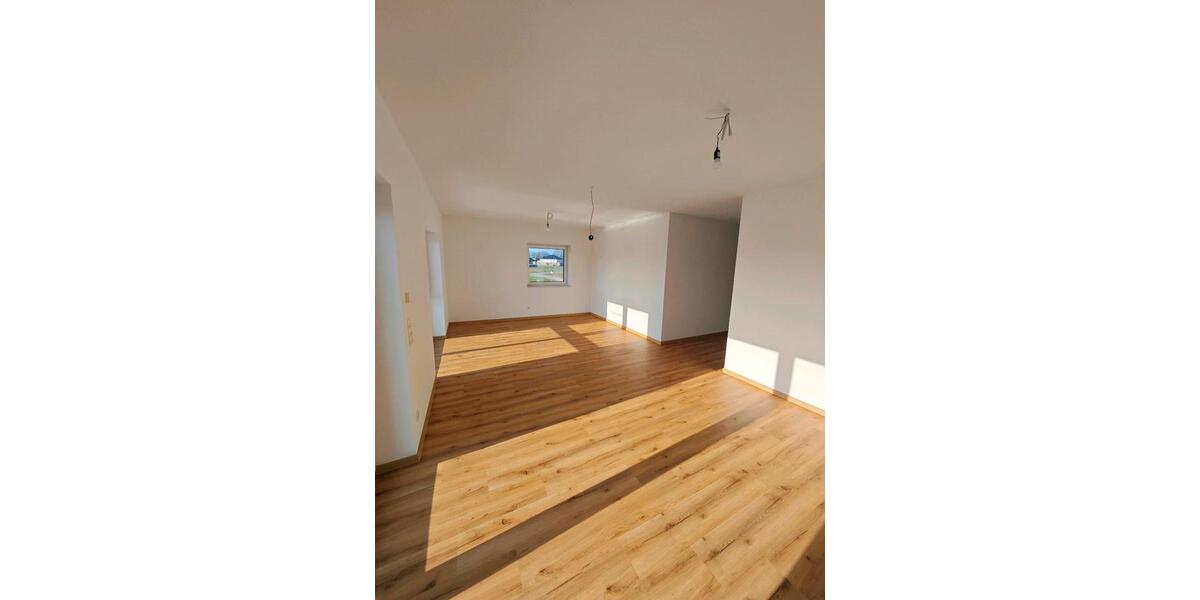 Etagenwohnung Fürstenau - 3 Zimmer, 92 m&sup2;, 900&euro; | Angebot:25784017