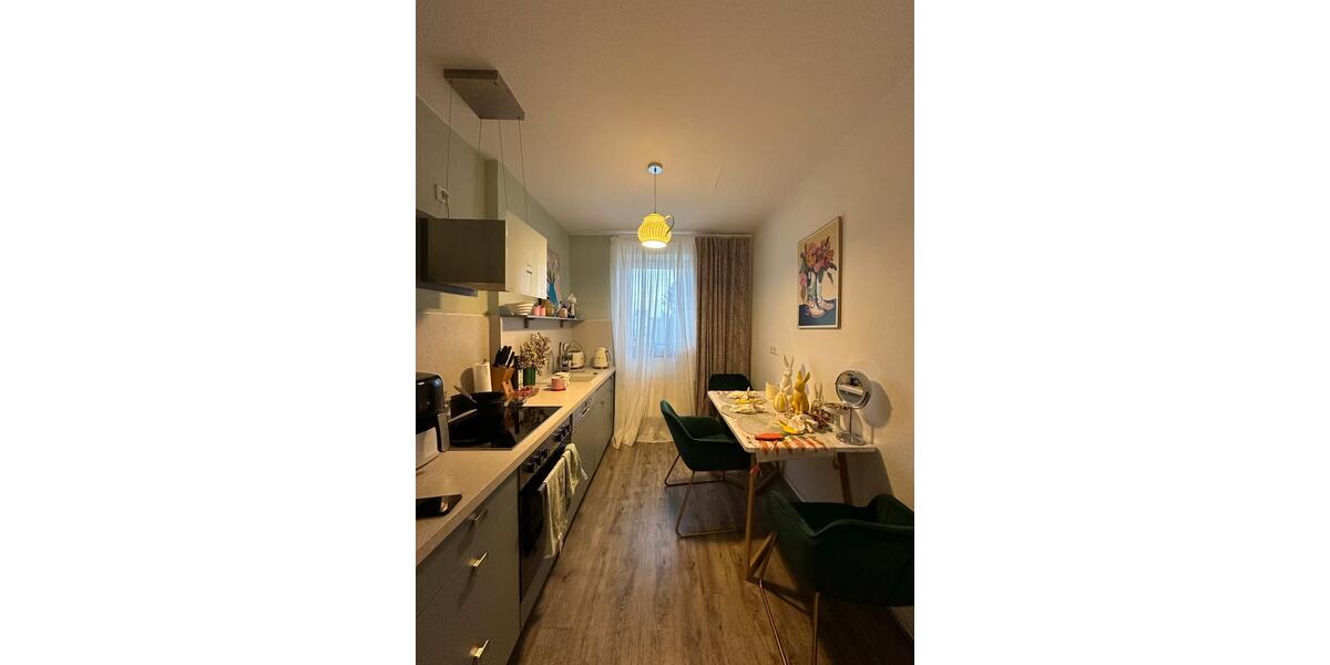 Etagenwohnung Kassel Harleshausen - 3 Zimmer, 73 m&sup2;, 950&euro; | Angebot:25906721