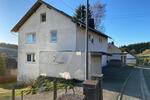 Etagenwohnung Tettau - 4 Zimmer, 117 m&sup2;, 650&euro; | Angebot:26422245