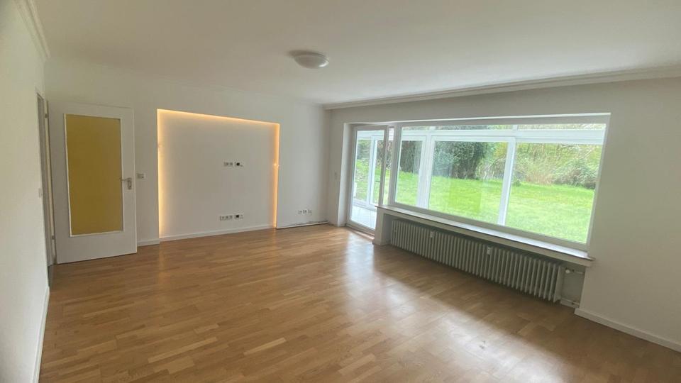 Etagenwohnung Düsseldorf Stadtbezirk 5 - 2 Zimmer, 77 m&sup2;, 1.400&euro; | Angebot:26160667