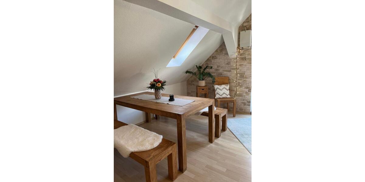 Dachgeschoßwohnung Holzhausen an der Haide - 1 Zimmer, 52 m&sup2;, 775&euro; | Angebot:26042116