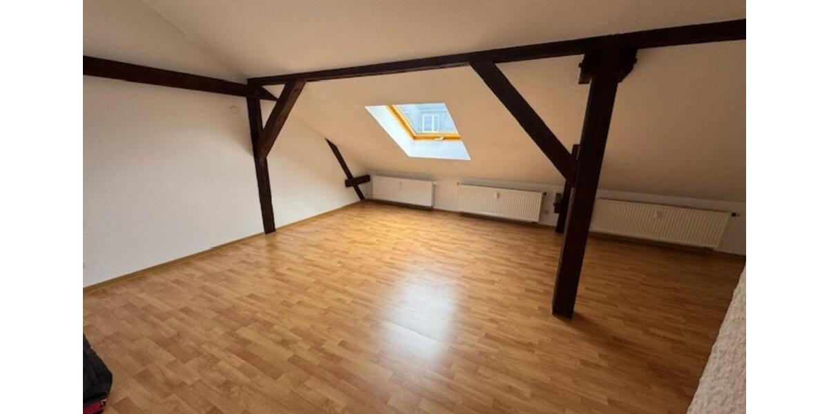 Dachgeschoßwohnung Dessau-Roßlau Roßlau - 1 Zimmer, 34 m&sup2;, 220&euro; | Angebot:25959130