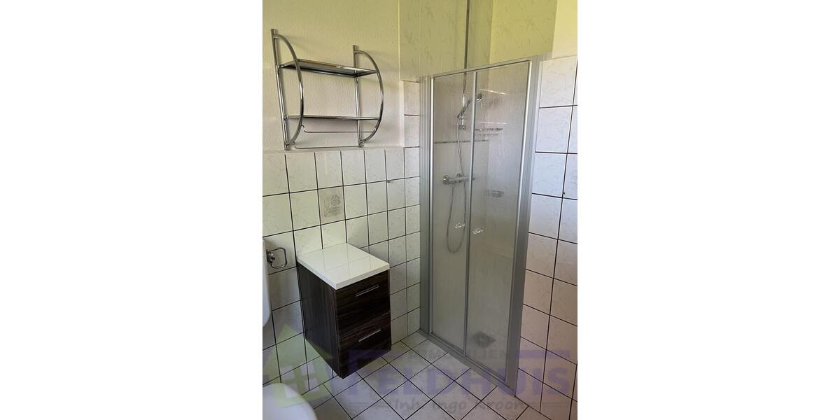 Erdgeschoßwohnung Moormerland - 5 Zimmer, 117 m&sup2;, 780&euro; | Angebot:24771924