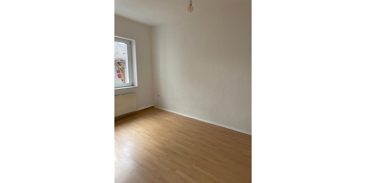 Erdgeschoßwohnung Köthen (Anhalt) - 1 Zimmer, 31 m&sup2;, 233&euro; | Angebot:18989176