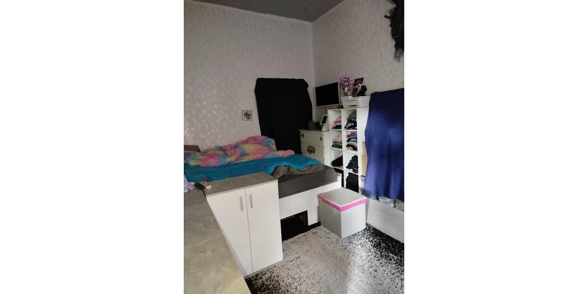Erdgeschoßwohnung Wanzleben-Börde Börde - 5 Zimmer, 120 m&sup2;, 469&euro; | Angebot:19433680