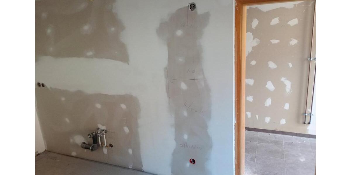 Etagenwohnung Brüel - 7 Zimmer, 155 m&sup2;, 1.100&euro; | Angebot:26030804