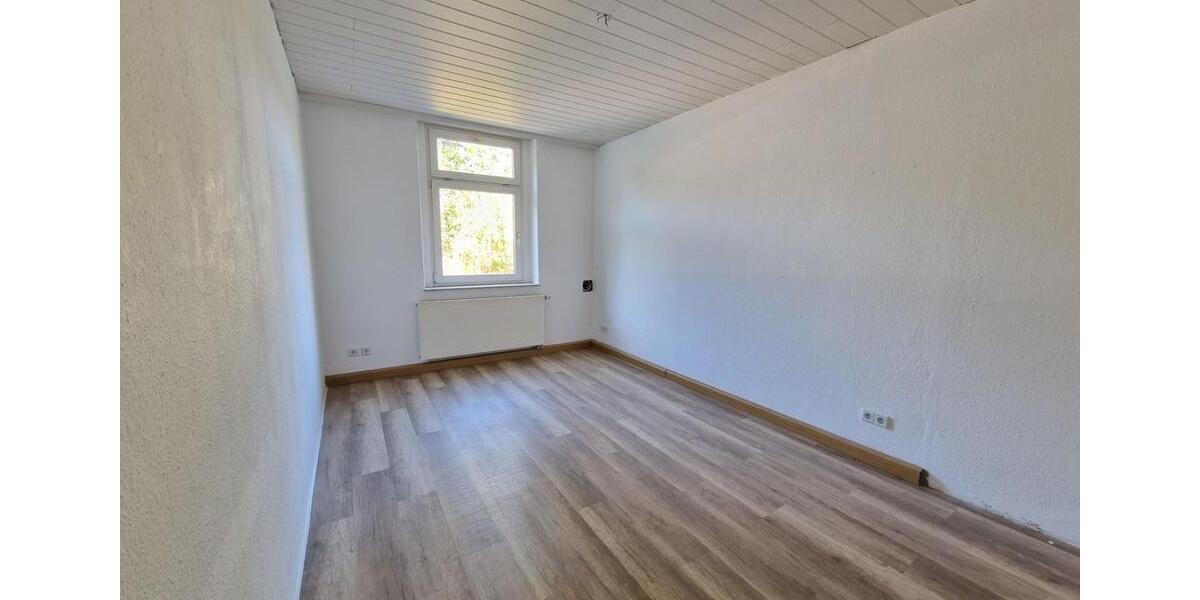 Erdgeschoßwohnung Lichtenberg/Erzgebirge Erzgebirge - 5 Zimmer, 131 m&sup2;, 656&euro; | Angebot:26147886