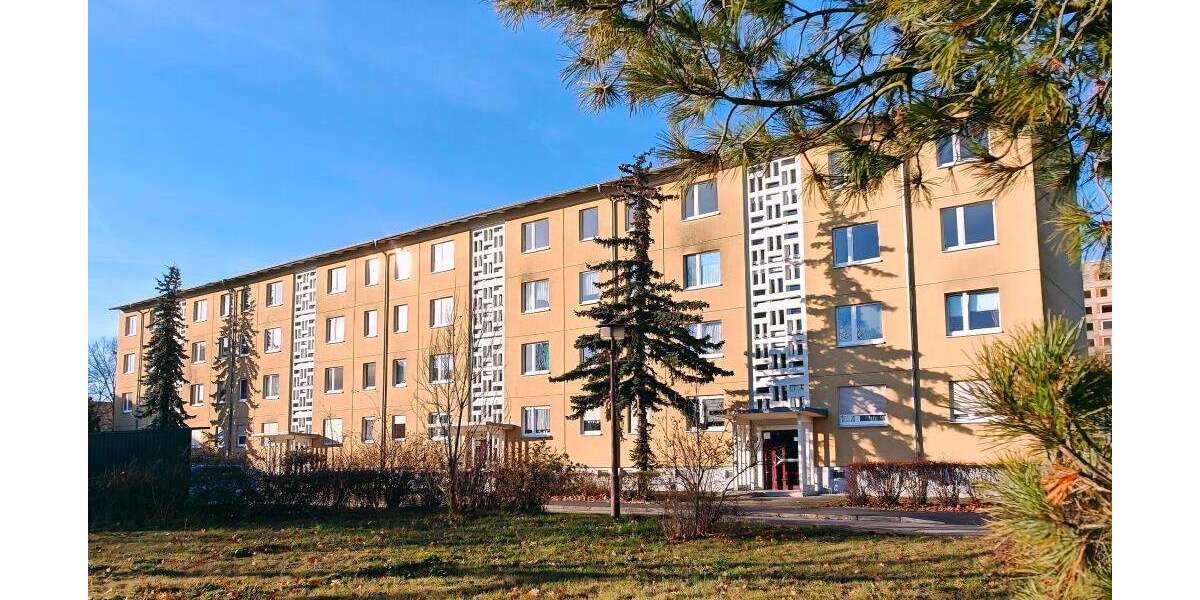 Etagenwohnung Hoyerswerda - 3 Zimmer, 55 m&sup2;, 286&euro; | Angebot:26658202