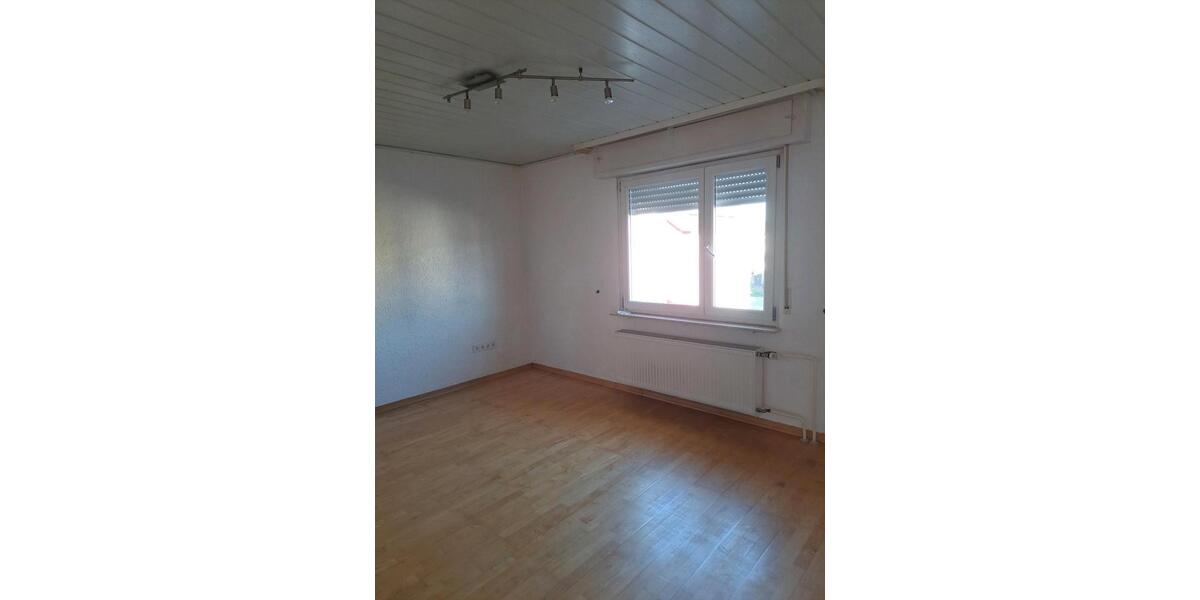 in schaafheim.3 zimmer wochnug.zu wermieten 3 zimmer