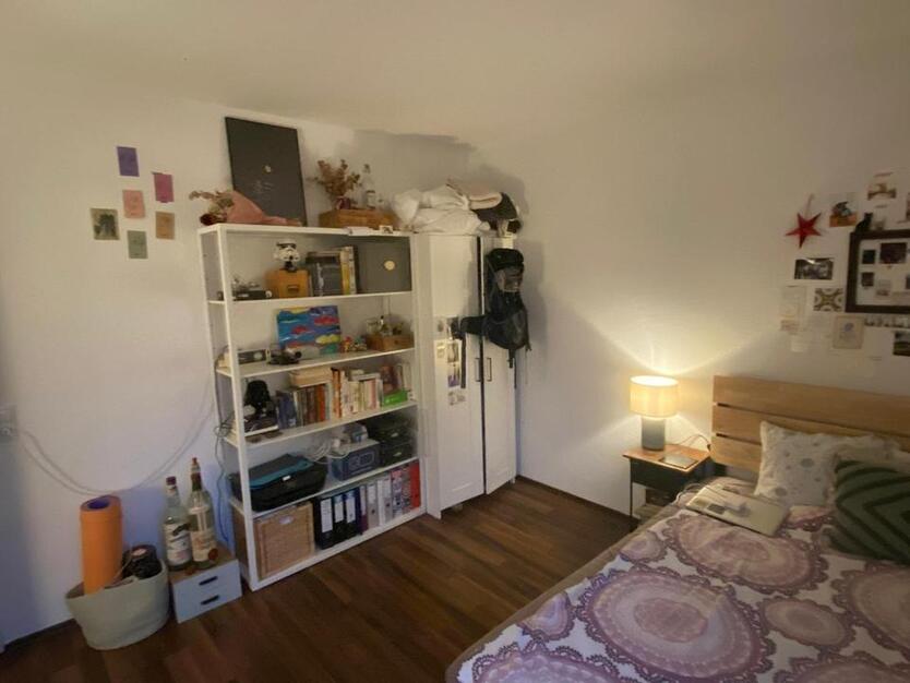 Zwei möblierte WG-Zimmer in zentraler Lage ab 01.09. frei