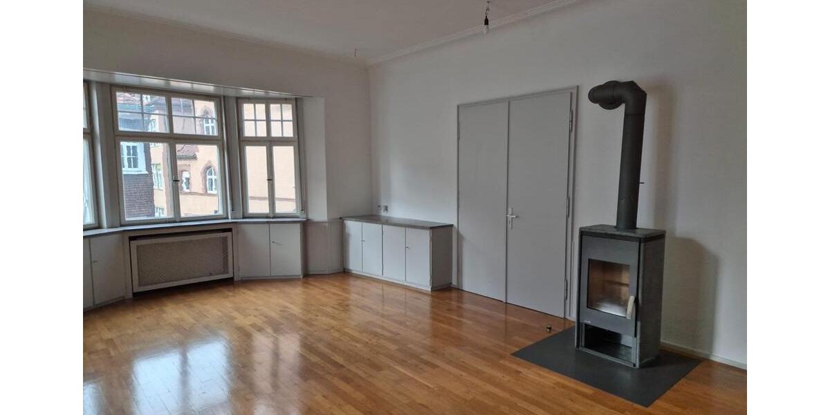 Etagenwohnung Schramberg - 5 Zimmer, 190 m&sup2;, 1.199&euro; | Angebot:24550368