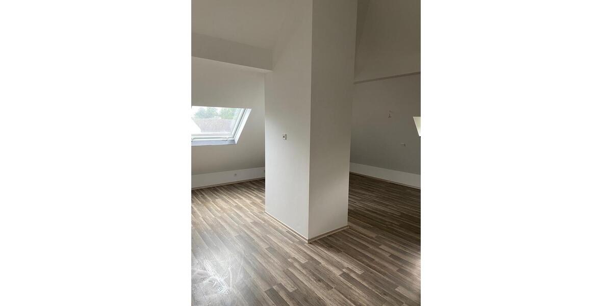 Dachgeschoßwohnung Westerkappeln - 1 Zimmer, 52 m&sup2;, 700&euro; | Angebot:26253459