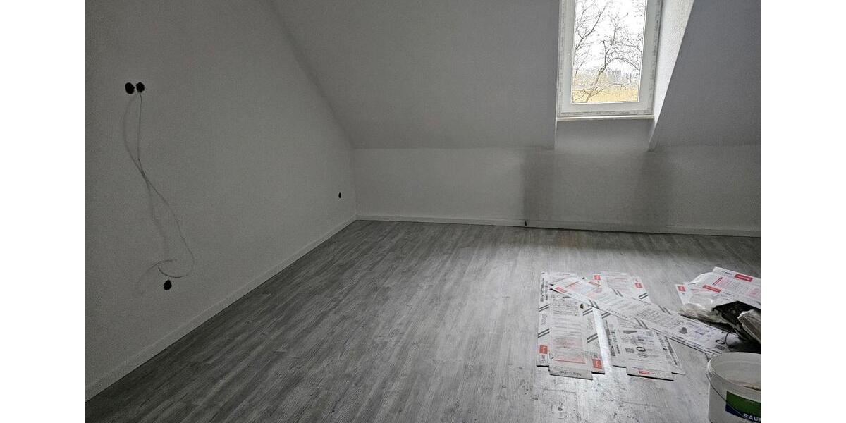 Etagenwohnung Dortmund Brackel - 4 Zimmer, 83 m&sup2;, 790&euro; | Angebot:26374095