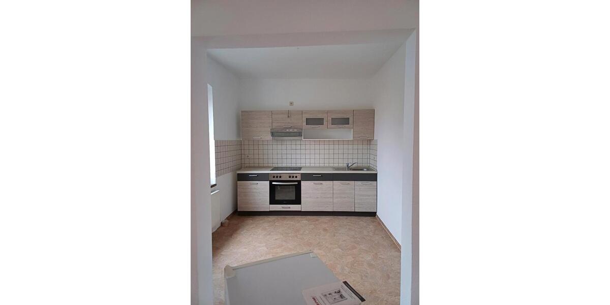 Etagenwohnung Frohburg - 2 Zimmer, 50 m&sup2;, 350&euro; | Angebot:26232886