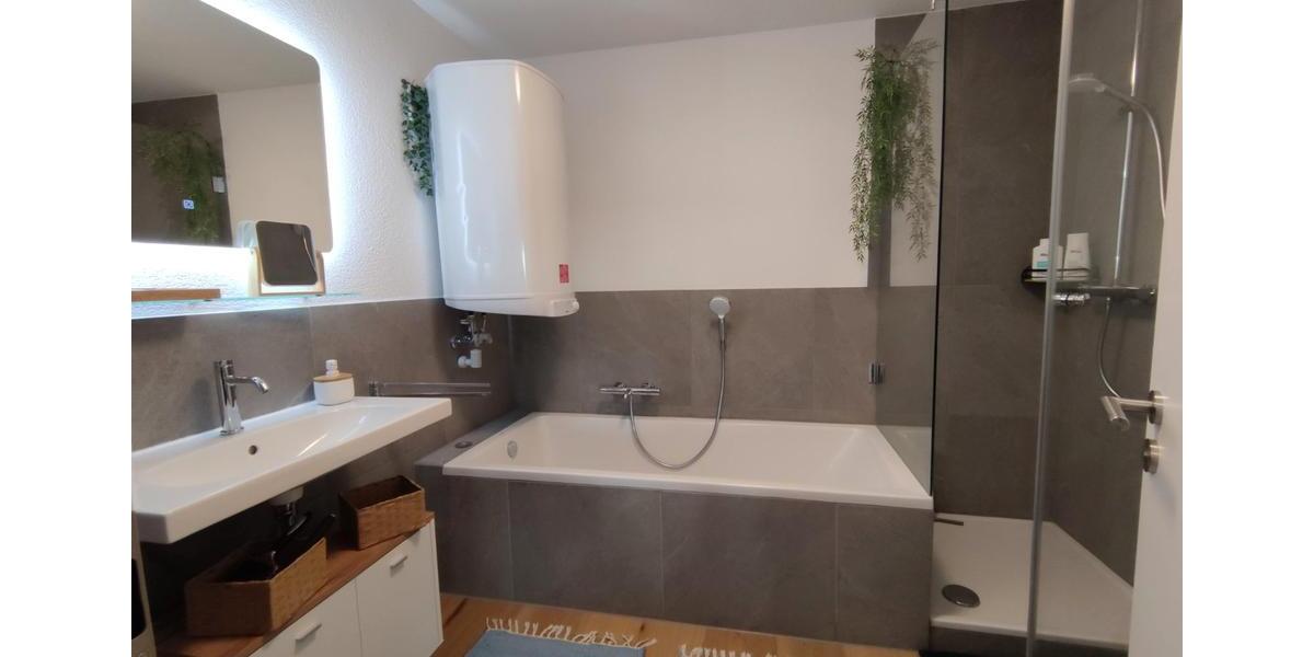 Etagenwohnung Giengen an der Brenz - 3.5 Zimmer, 87 m&sup2;, 970&euro; | Angebot:26640227
